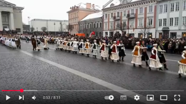 Polonez. Sto par. Wilno. Plac Ratuszowy.